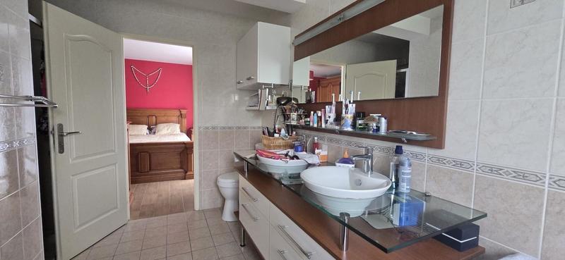 Maison - 158 m² - 6 pièces