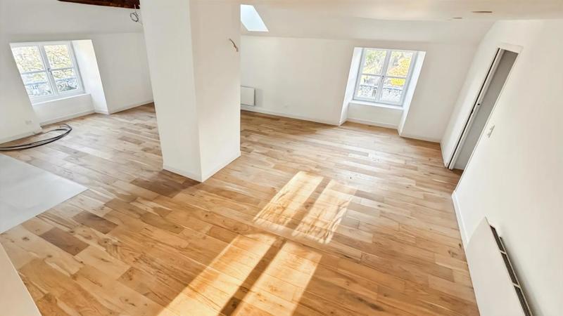 Appartement - 95 m² - 4 pièces