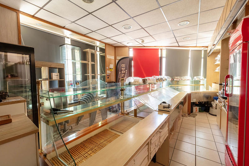 Immeuble - 200 m² - 5 pièces