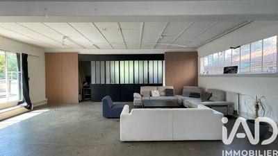 Loft - 245 m² - 4 pièces