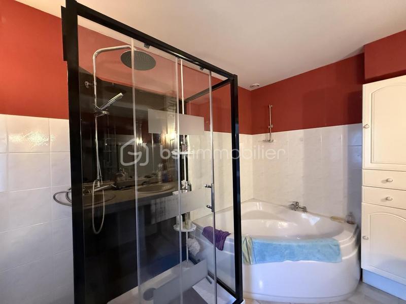 Immeuble - 695 m² - 10 pièces