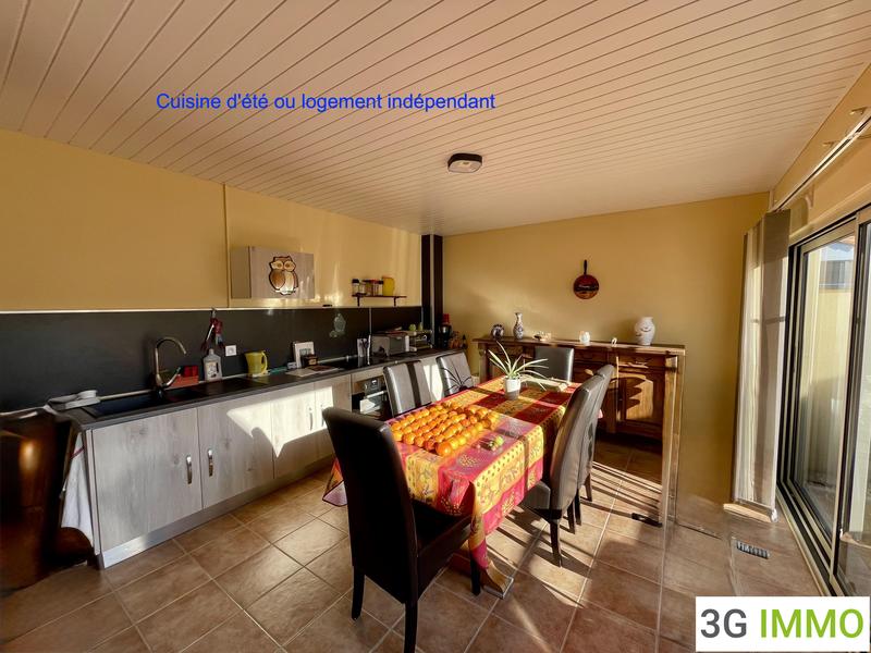 Maison - 111 m² - 5 pièces