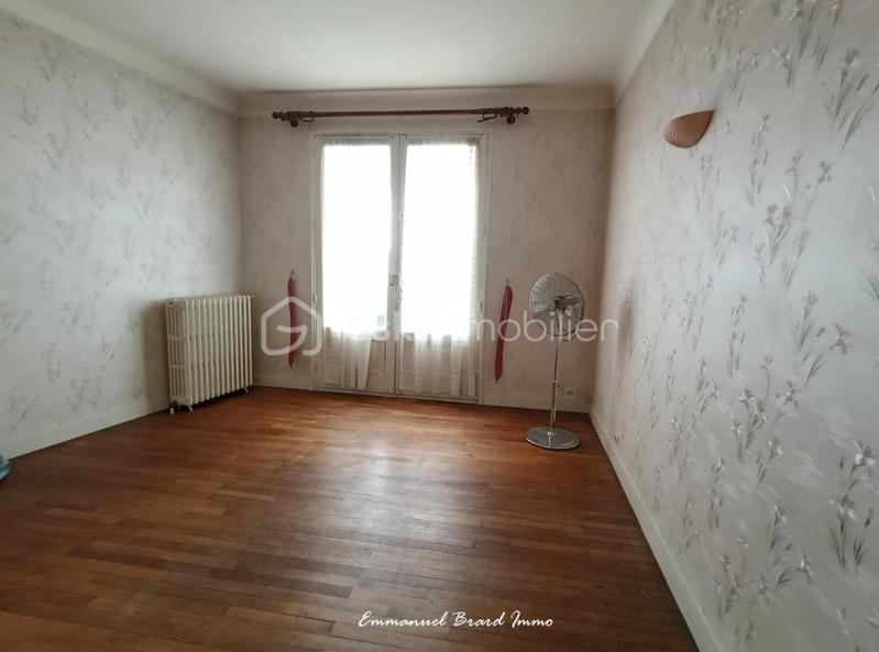 Maison traditionnelle - 180 m² - 5 pièces