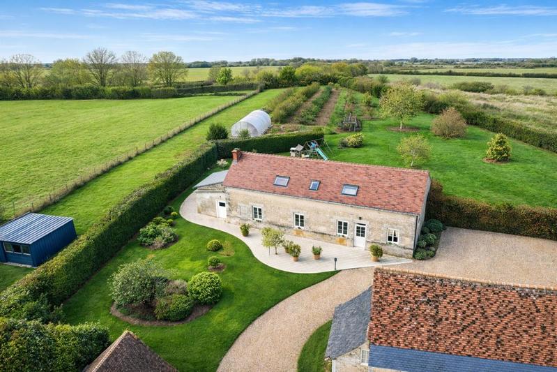 Maison - 174 m² - 8 pièces