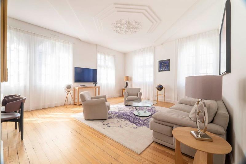 Appartement - 102 m² - 3 pièces