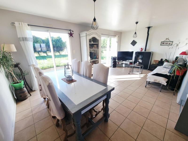 Maison - 98 m² - 5 pièces