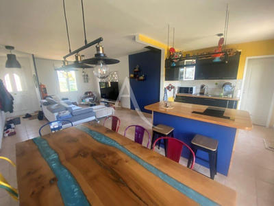 Maison - 86 m² - 5 pièces