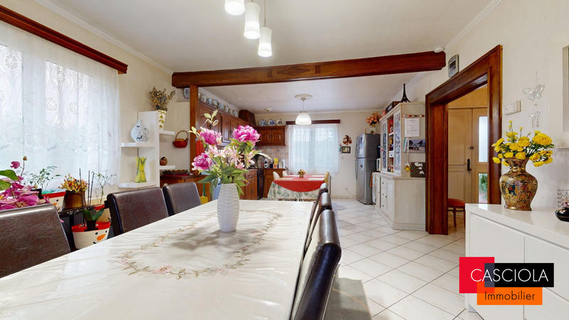 Maison - 172 m² - 7 pièces