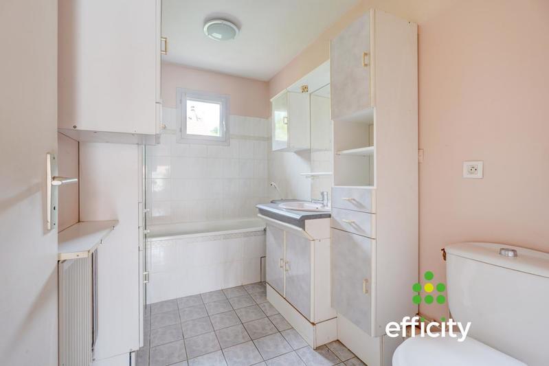 Maison - 113 m² - 5 pièces