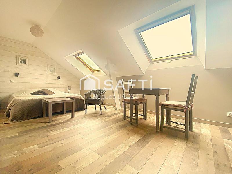 Maison - 192 m² - 8 pièces