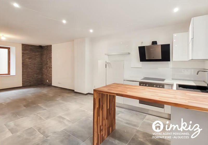 Maison - 80 m² - 4 pièces