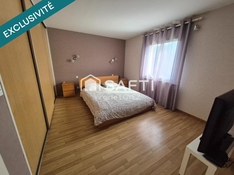 Maison - 270 m² - 11 pièces