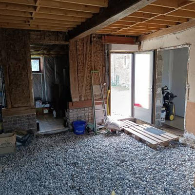 Maison - 280 m² - 10 pièces