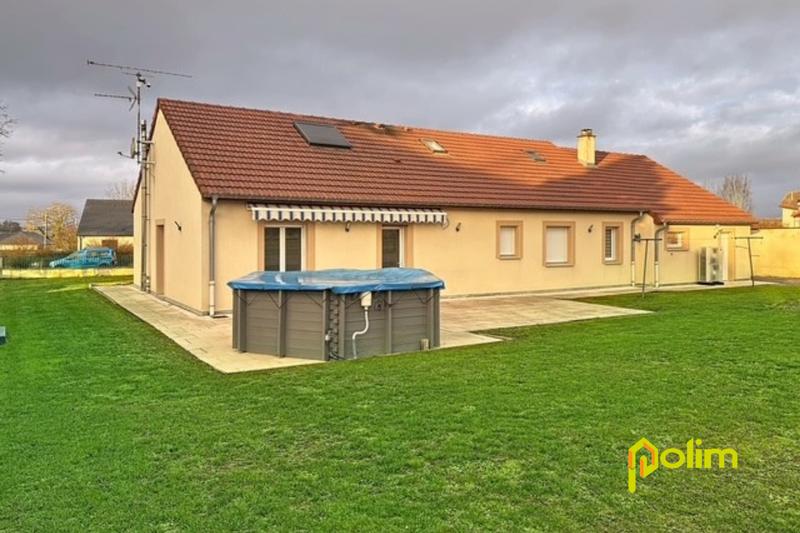 Villa - 171 m² - 8 pièces