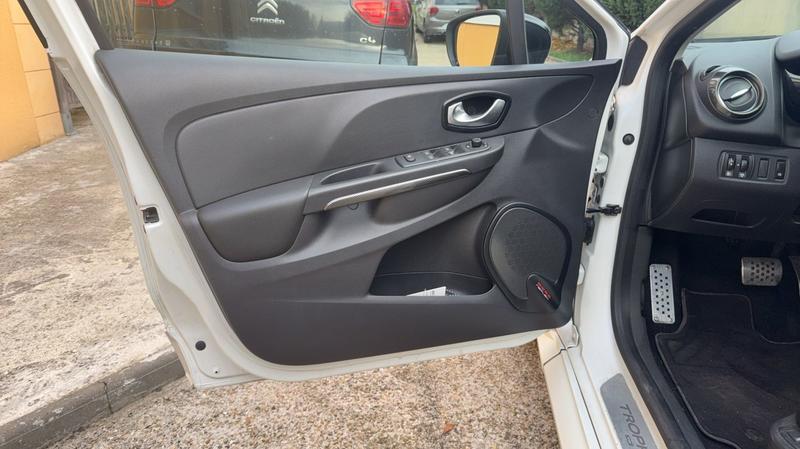 Renault Clio 1.6 Turbo 220 Edc6 Rs Trophy