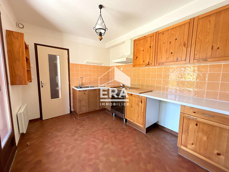 Maison - 93 m² - 5 pièces