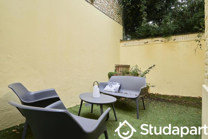 Chambre - 12 m² - 1 pièce