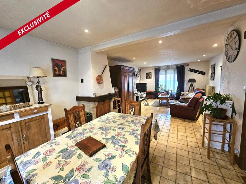 Maison - 97 m² - 5 pièces