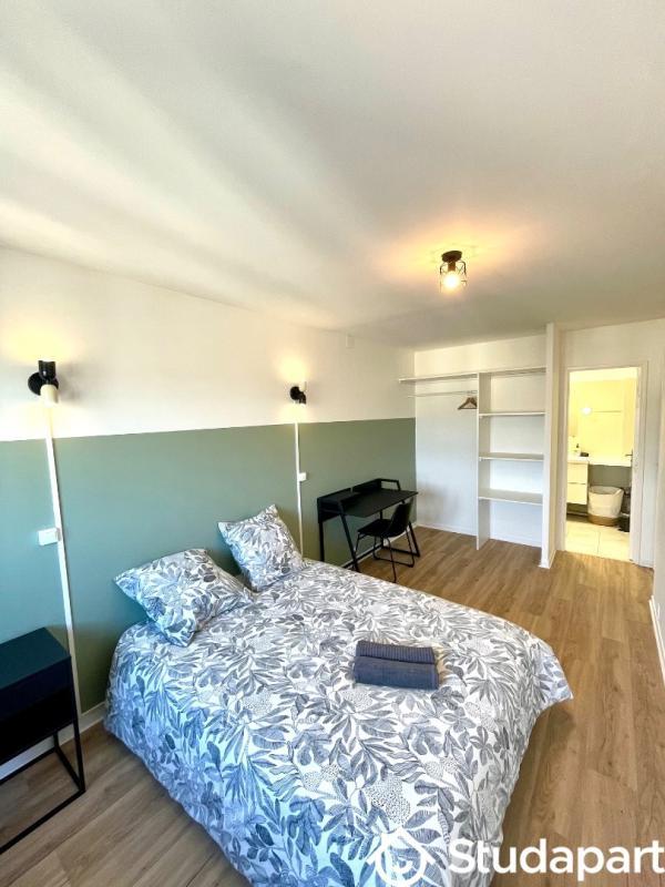 Chambre - 10 m² - 1 pièce