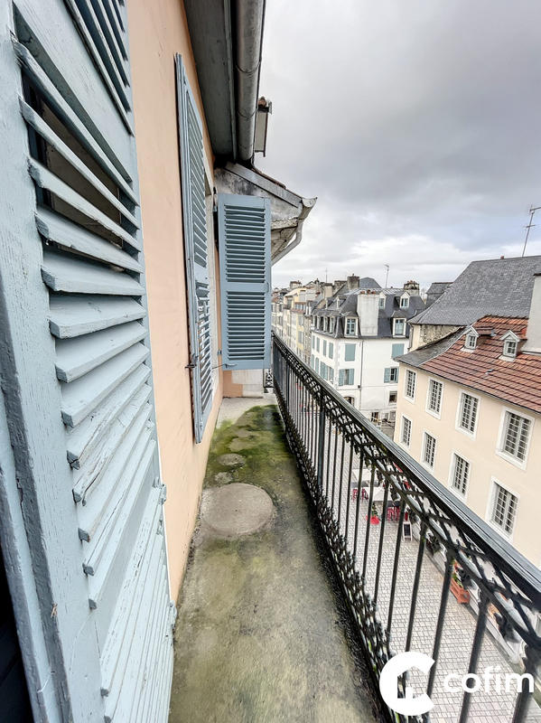 Appartement - 87 m² - 3 pièces