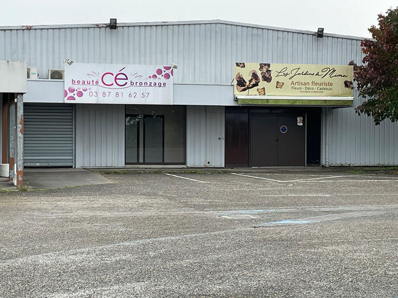 Local commercial - 137 m²