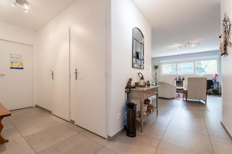 Appartement - 77 m² - 3 pièces