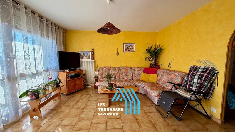 Appartement - 77 m² - 3 pièces