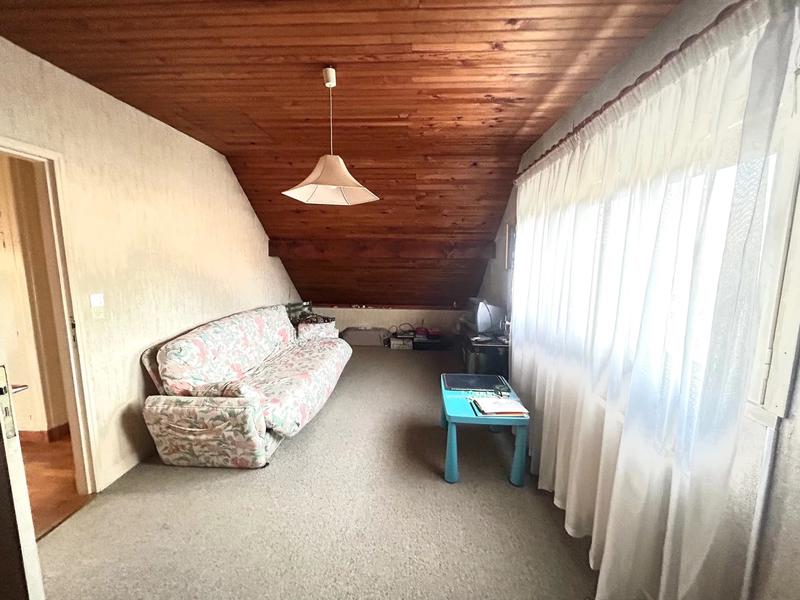 Maison - 89 m² - 5 pièces