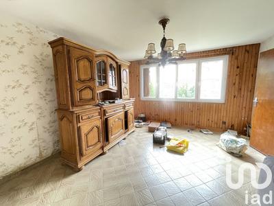 Maison - 92 m² - 5 pièces