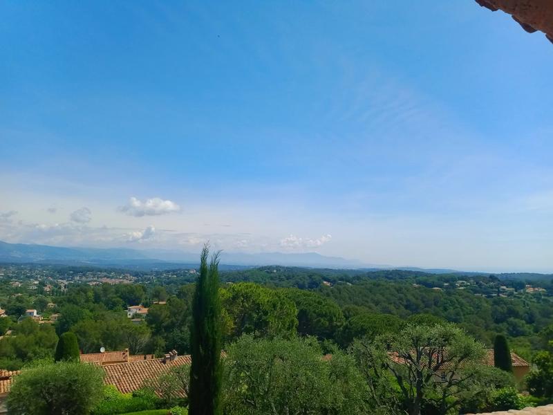 Maison - 205 m² - 6 pièces