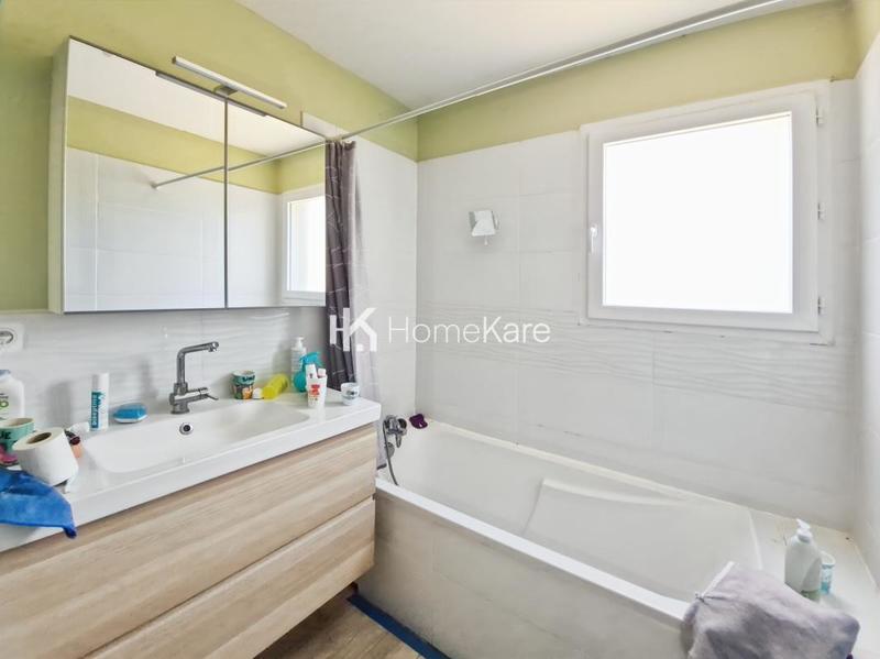 Maison - 105 m² - 5 pièces