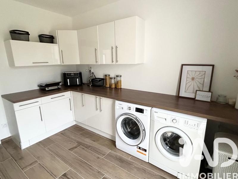 Maison - 187 m² - 9 pièces