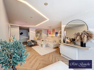 Appartement - 82 m² - 4 pièces