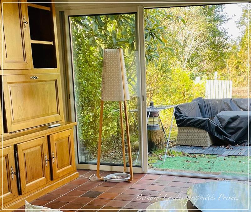 Maison - 389 m² - 11 pièces