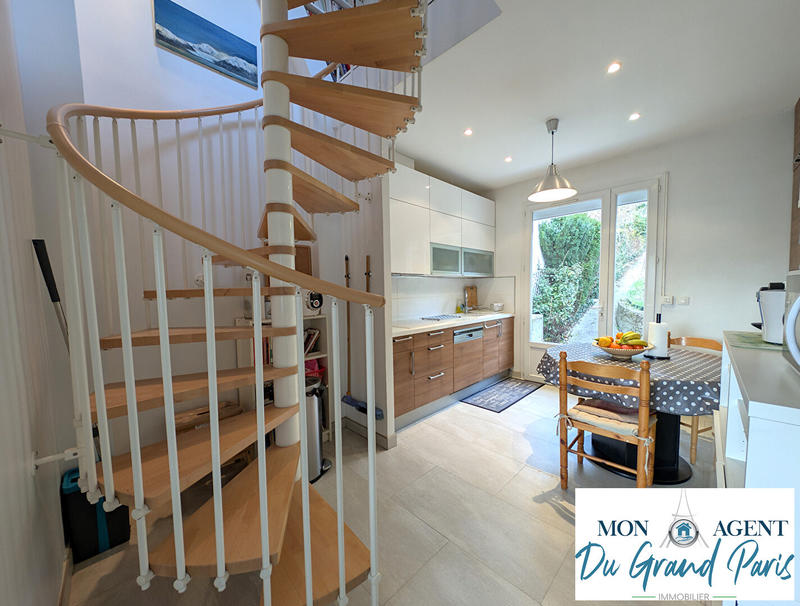 Maison - 101 m² - 5 pièces