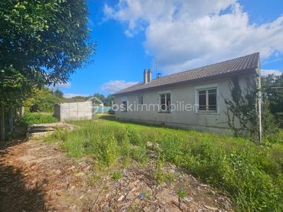 Maison traditionnelle - 92 m² - 5 pièces