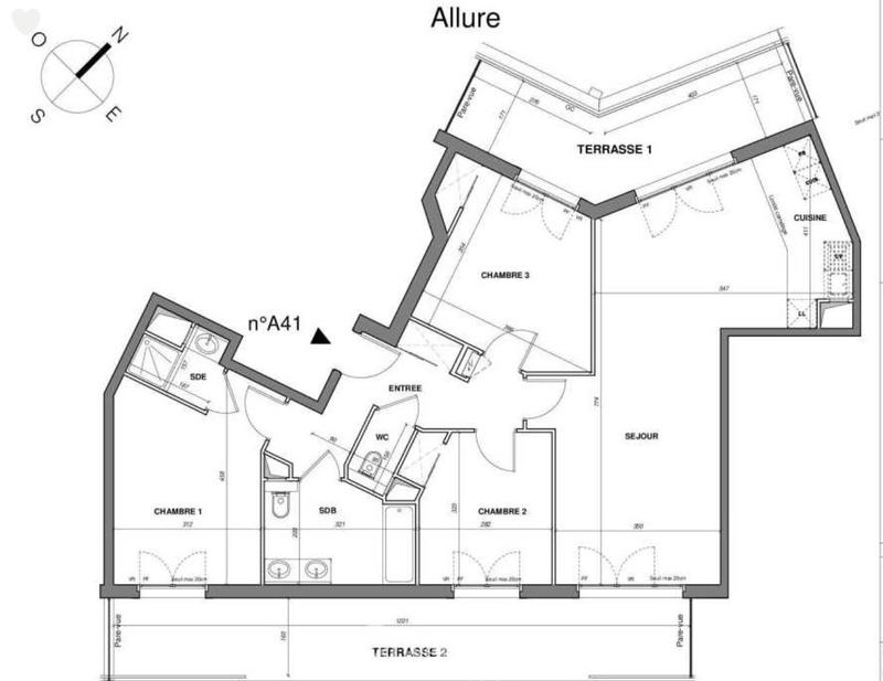 Appartement - 90 m² - 4 pièces