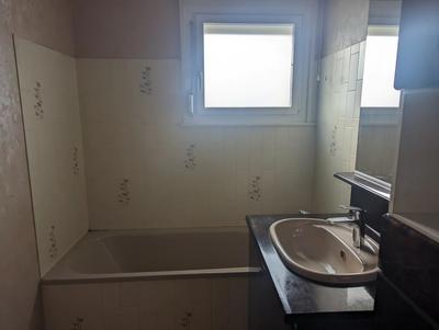 Appartement - 68 m² - 2 pièces