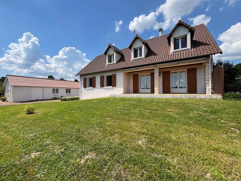 Maison - 173 m² - 8 pièces