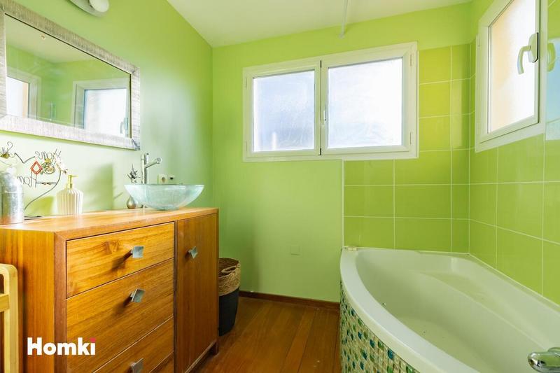 Maison - 158 m² - 6 pièces