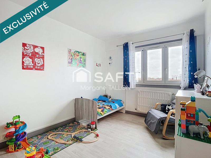 Appartement - 80 m² - 4 pièces