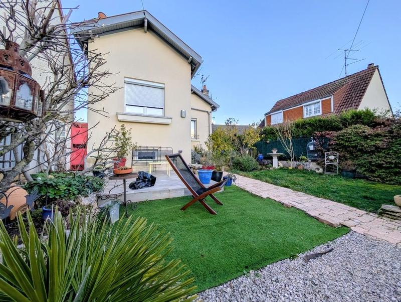 Maison - 73 m² - 3 pièces