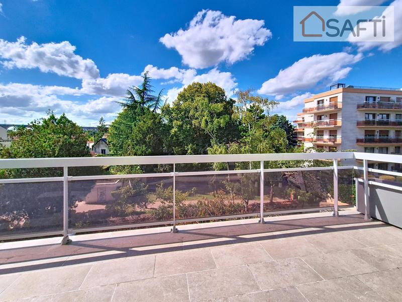 Appartement - 117 m² - 5 pièces