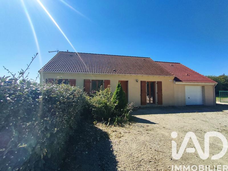 Maison - 98 m² - 5 pièces