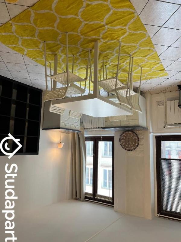 Chambre - 9 m² - 1 pièce