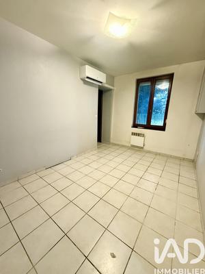 Maison de village - 85 m² - 5 pièces