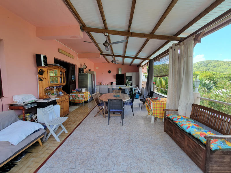 Immeuble - 373 m² - 17 pièces