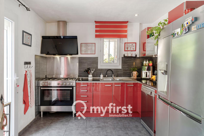 Maison - 100 m² - 5 pièces