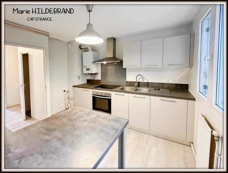 Appartement - 100 m² - 5 pièces