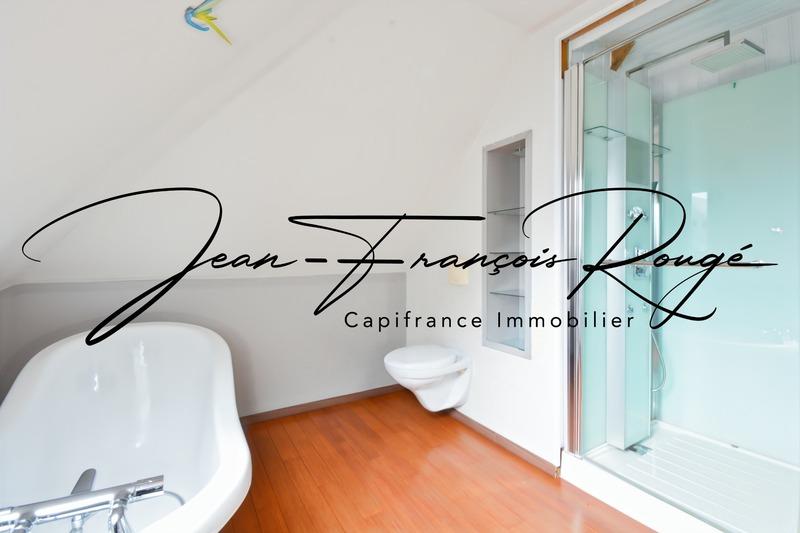 Maison - 190 m² - 7 pièces